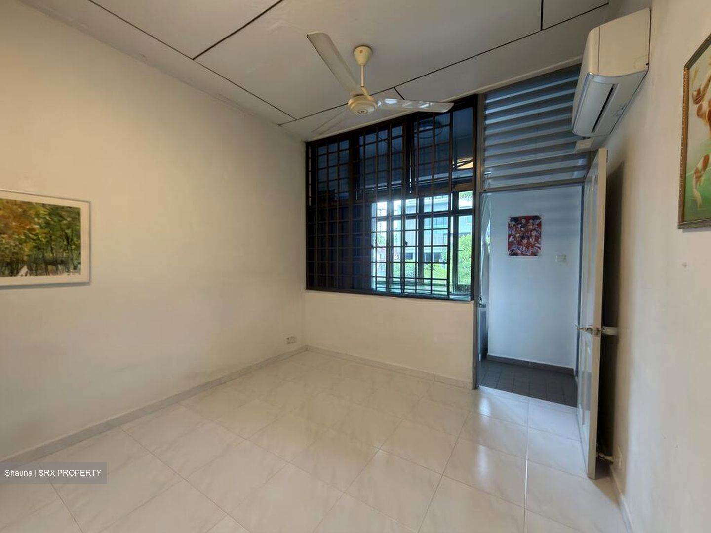 Mayflower Gardens (D20), Terrace #525328131
